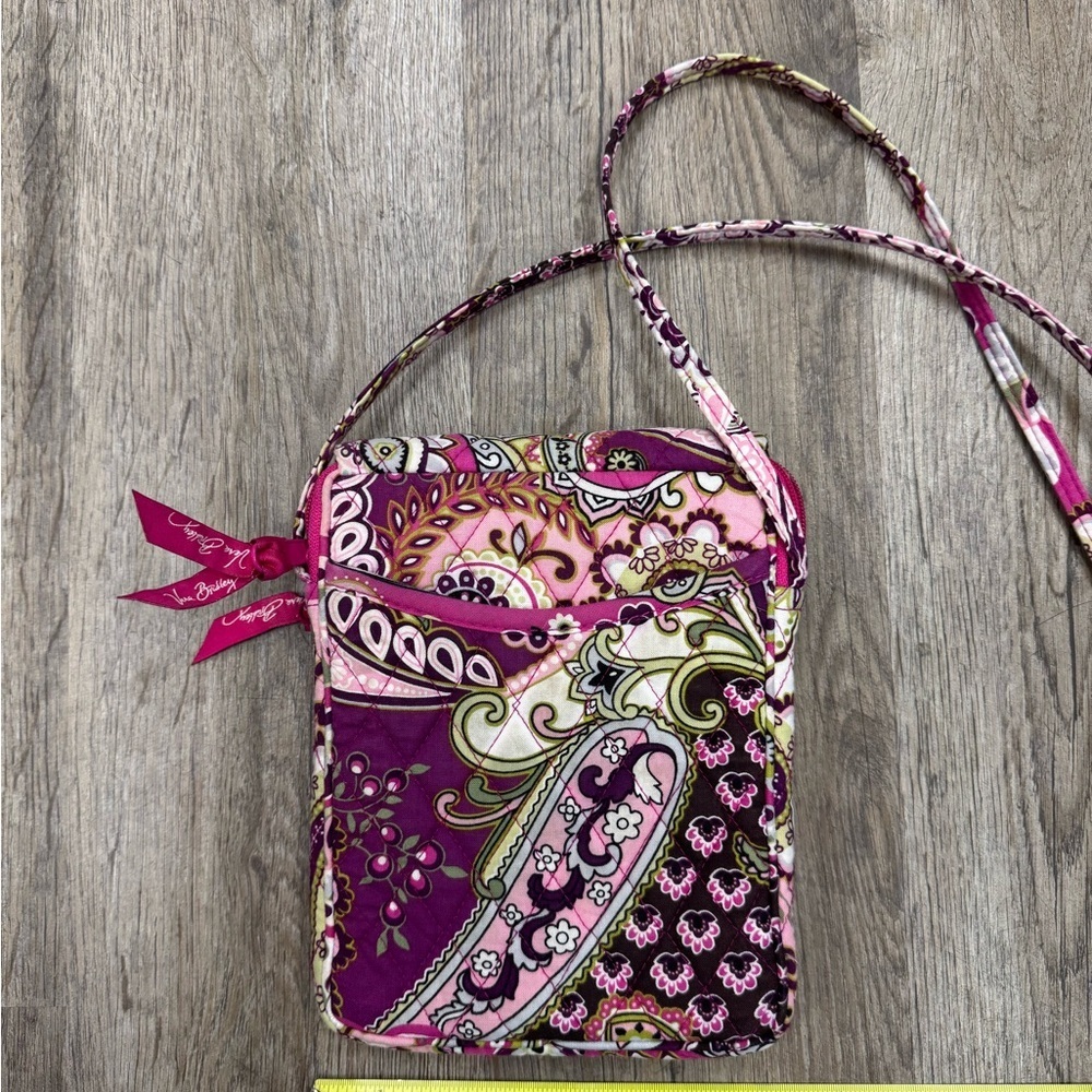 Vera Bradley Very Berry Paisley Crossbody Bag | Pink